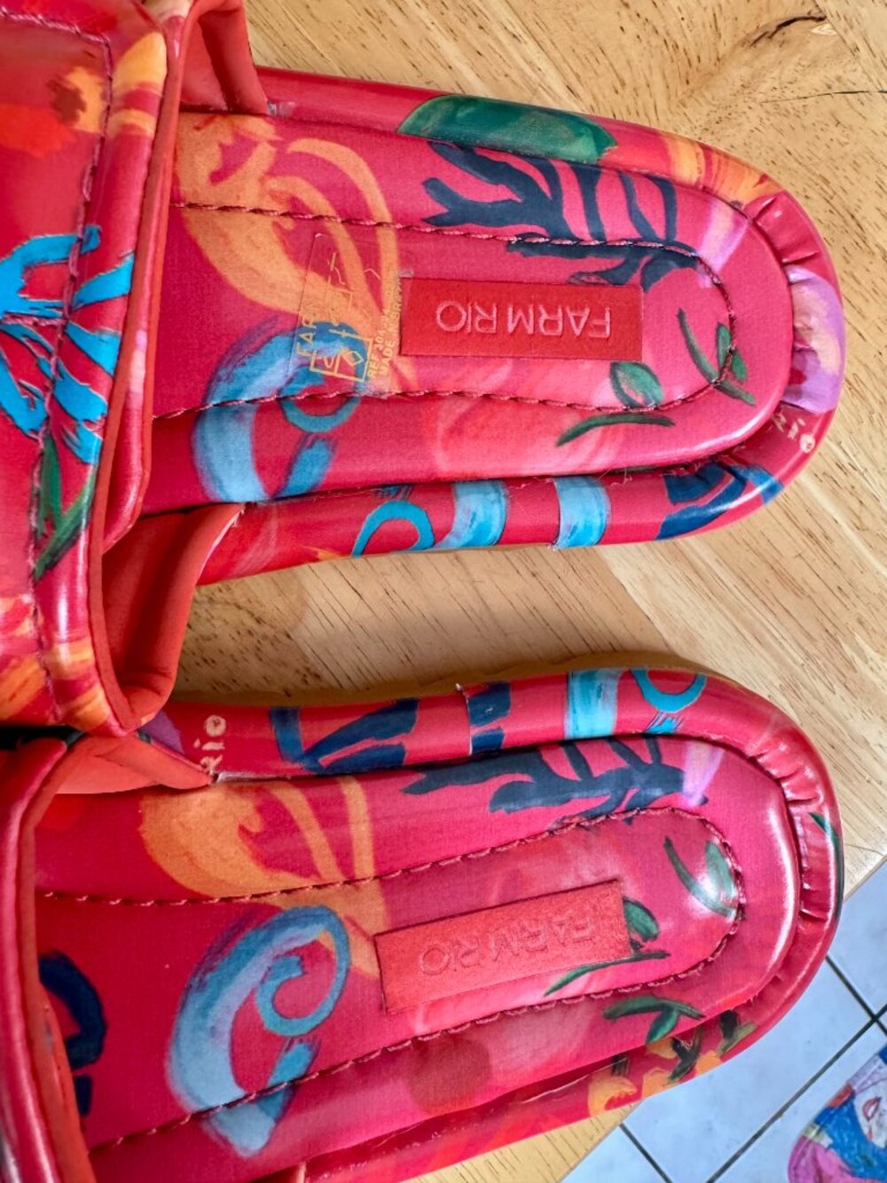 Adidas X FARM Rio Pink Fruits Puffy Slide Sandals Red Floral Women's Size 9 - Picture 6 of 7